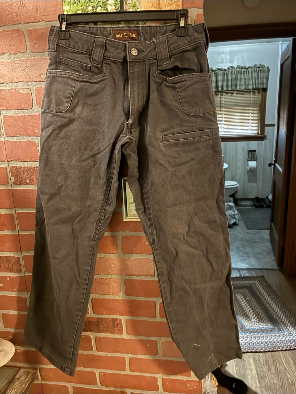 Lincoln Men’s Straight Jeans in Charcoal Gray